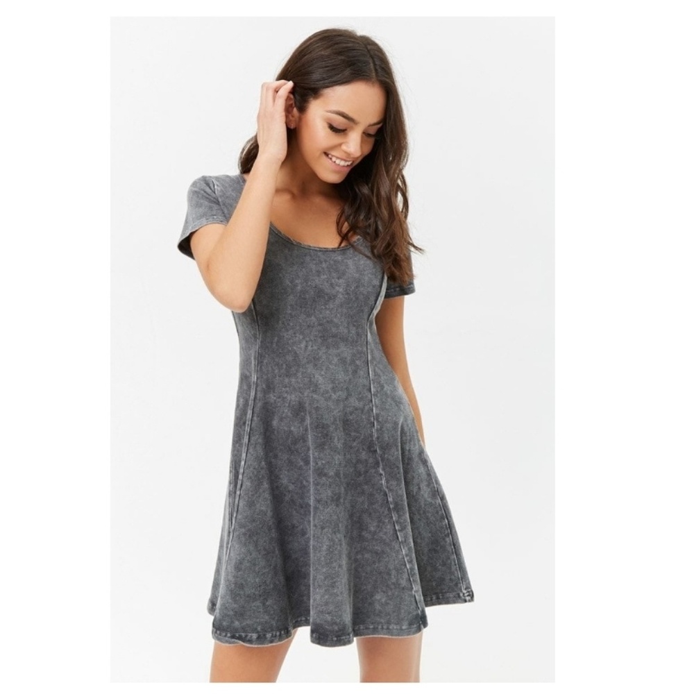 NWOT Acid Wash Grey Skater Dress F21 Women's M - Picture 4 of 8